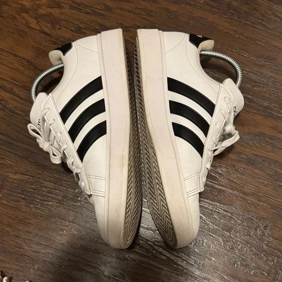 adidas Cream and Black Sneakers - Picture 9 of 11